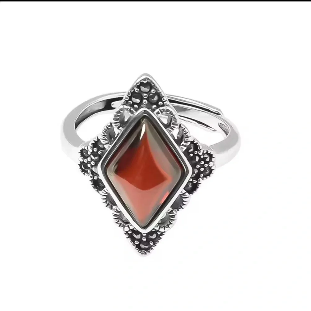 Vintage antique Silver color and Red Gemstone adjustable Ring